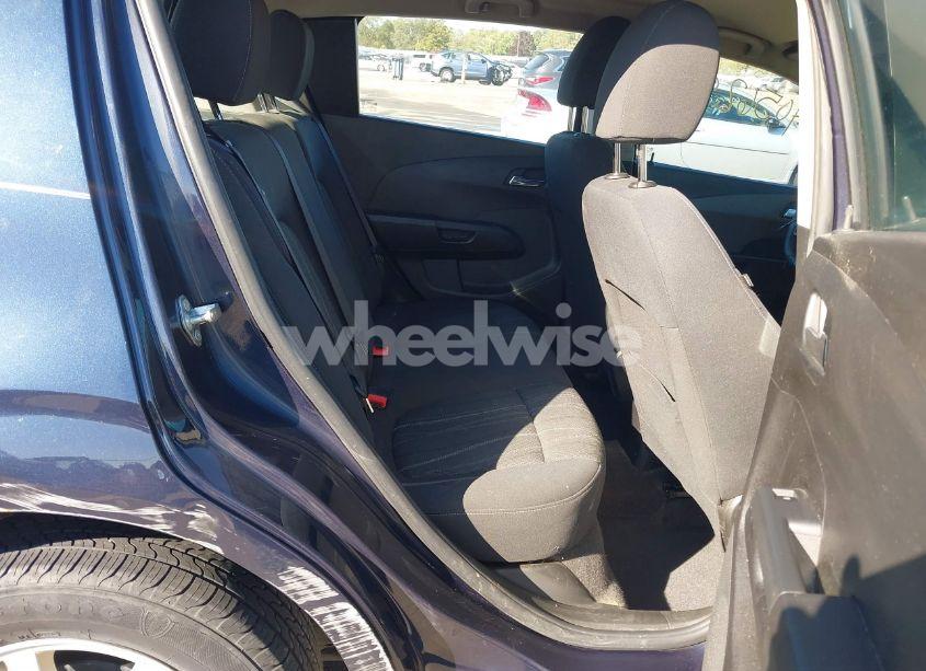 Photo 8 of 2015 Chevrolet Sonic LT AUTO (VIN 1G1JC6SH6F4206371)