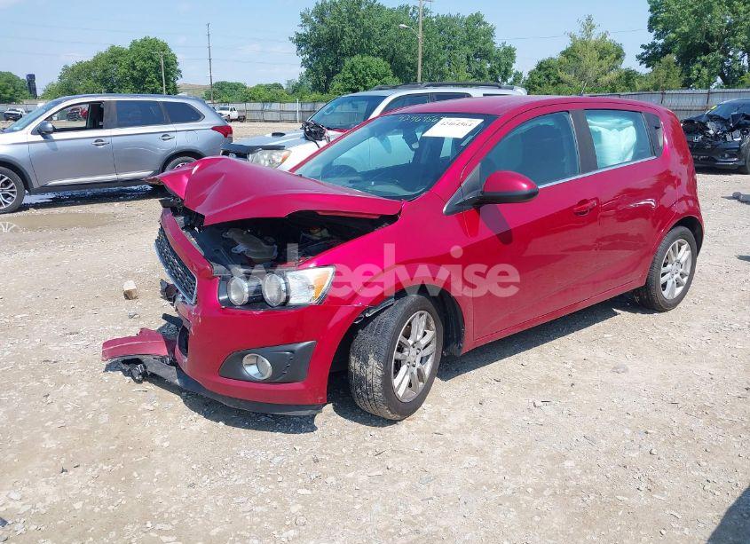 Photo 2 of 2012 Chevrolet Sonic 2LT (VIN 1G1JC6SH7C4135418)
