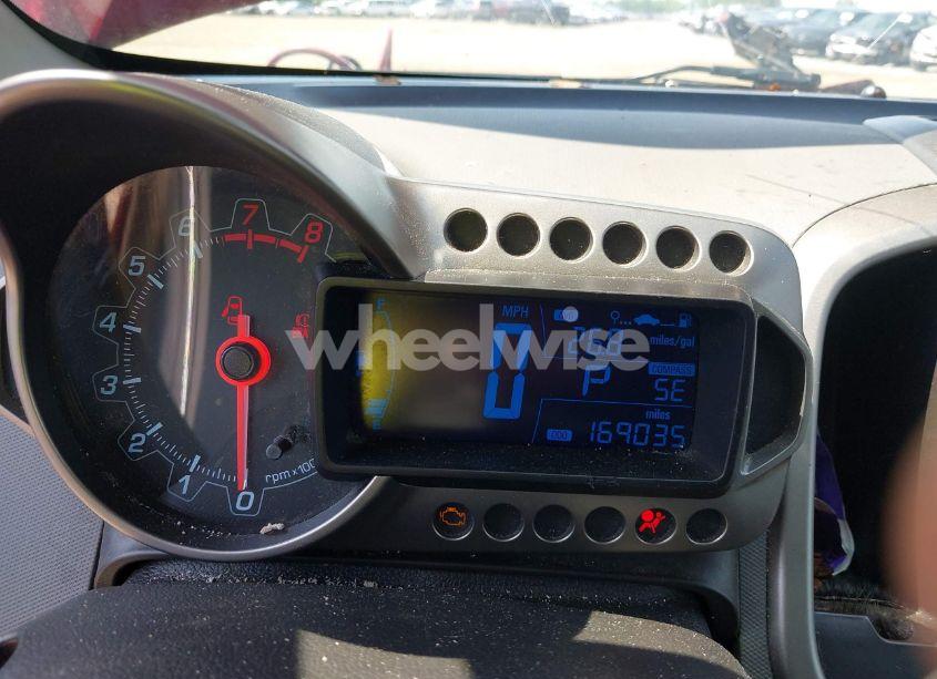 Photo 7 of 2012 Chevrolet Sonic 2LT (VIN 1G1JC6SH7C4135418)