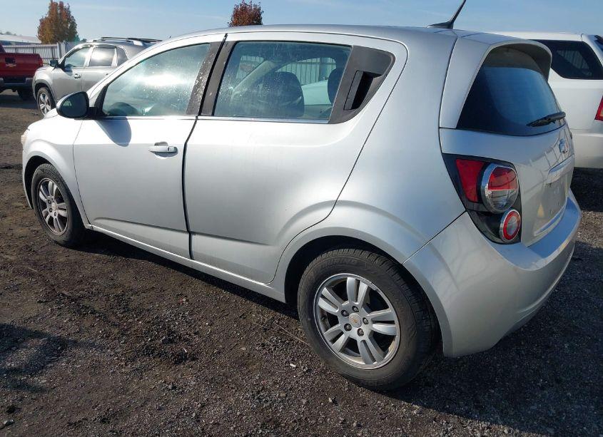 Photo 3 of 2012 Chevrolet Sonic 2LT (VIN 1G1JC6SH7C4135452)