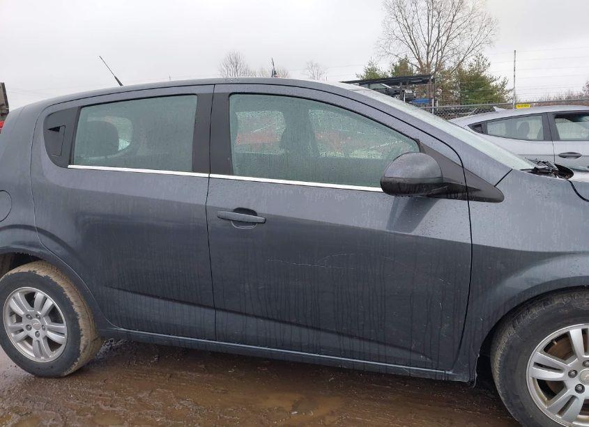 Photo 13 of 2012 Chevrolet Sonic 2LT (VIN 1G1JC6SH7C4230402)