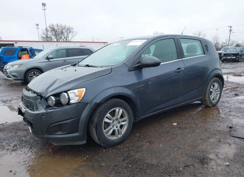 Photo 2 of 2012 Chevrolet Sonic 2LT (VIN 1G1JC6SH7C4230402)