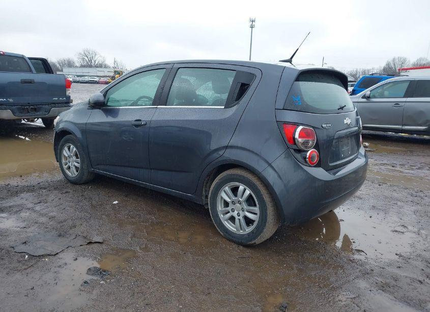 Photo 3 of 2012 Chevrolet Sonic 2LT (VIN 1G1JC6SH7C4230402)