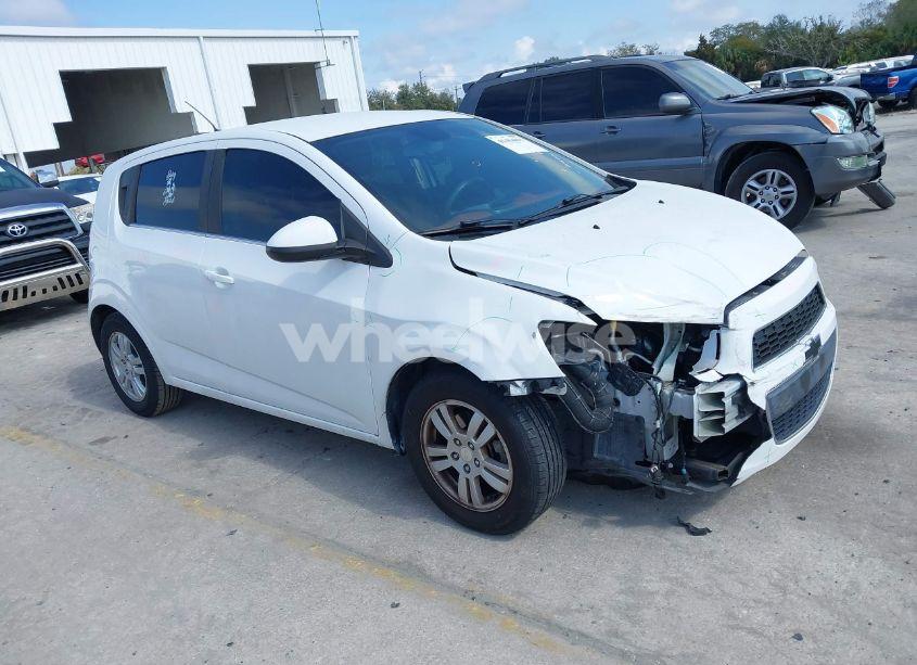 2012 Chevrolet Sonic 2LT (VIN 1G1JC6SH7C4232151) main photo
