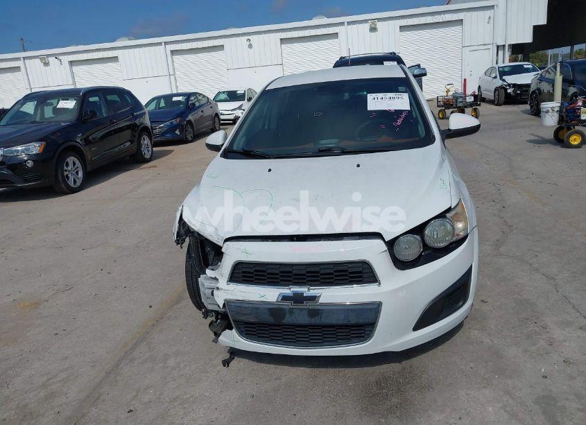 Photo 13 of 2012 Chevrolet Sonic 2LT (VIN 1G1JC6SH7C4232151)