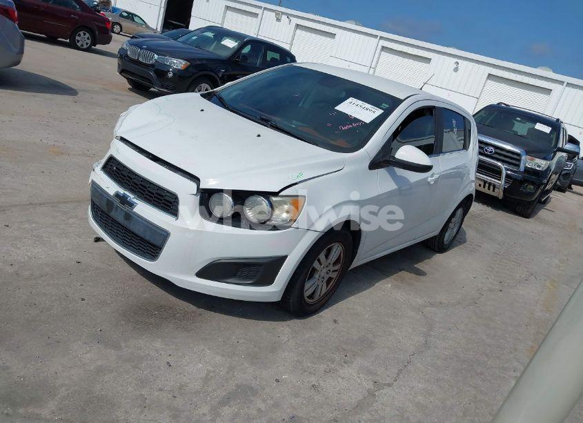 Photo 2 of 2012 Chevrolet Sonic 2LT (VIN 1G1JC6SH7C4232151)