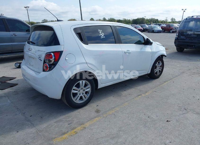 Photo 4 of 2012 Chevrolet Sonic 2LT (VIN 1G1JC6SH7C4232151)