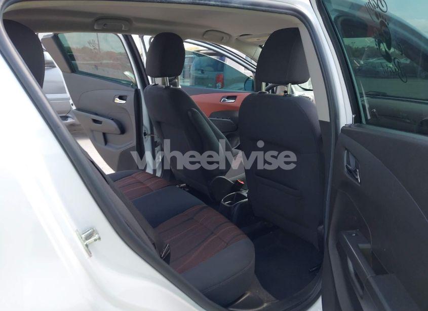 Photo 8 of 2012 Chevrolet Sonic 2LT (VIN 1G1JC6SH7C4232151)