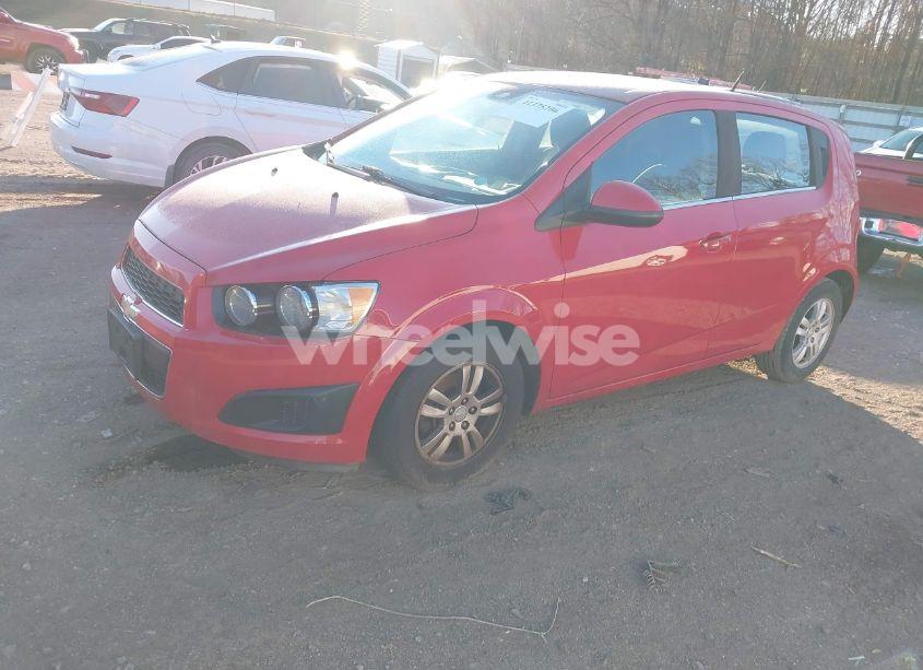 Photo 2 of 2013 Chevrolet Sonic LT AUTO (VIN 1G1JC6SH7D4125523)