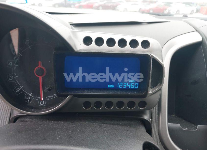 Photo 7 of 2013 Chevrolet Sonic LT AUTO (VIN 1G1JC6SH7D4143553)