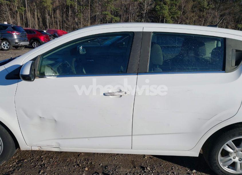 Photo 14 of 2013 Chevrolet Sonic LT AUTO (VIN 1G1JC6SH7D4231891)