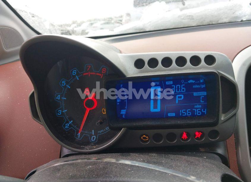 Photo 7 of 2014 Chevrolet Sonic LT AUTO (VIN 1G1JC6SH7E4170592)