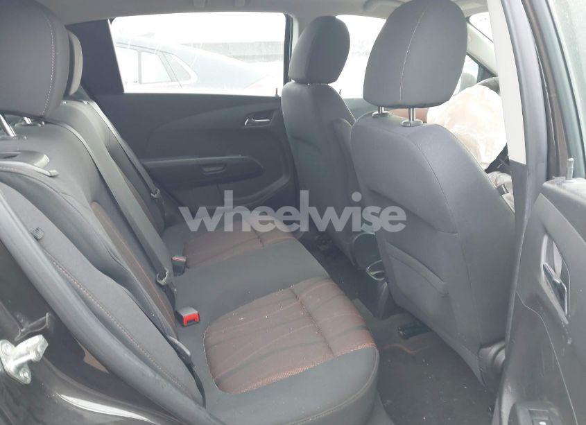 Photo 8 of 2014 Chevrolet Sonic LT AUTO (VIN 1G1JC6SH7E4170592)