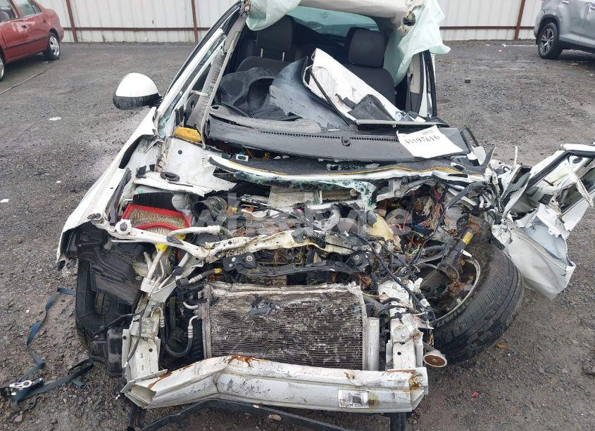 Photo 10 of 2015 Chevrolet Sonic LT AUTO (VIN 1G1JC6SH7F4174482)