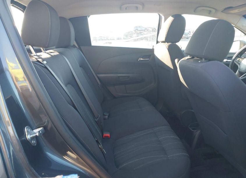 Photo 8 of 2013 Chevrolet Sonic LT AUTO (VIN 1G1JC6SH8D4216235)