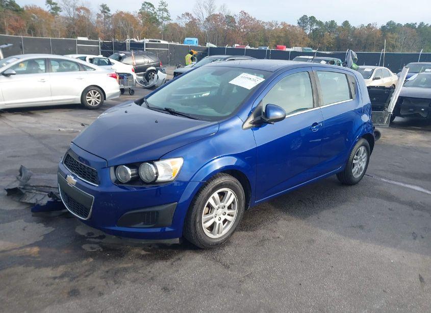 Photo 2 of 2013 Chevrolet Sonic LT AUTO (VIN 1G1JC6SH8D4236730)