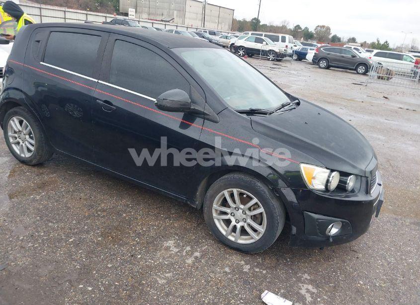 2014 Chevrolet Sonic LT AUTO (VIN 1G1JC6SH8E4229617) main photo