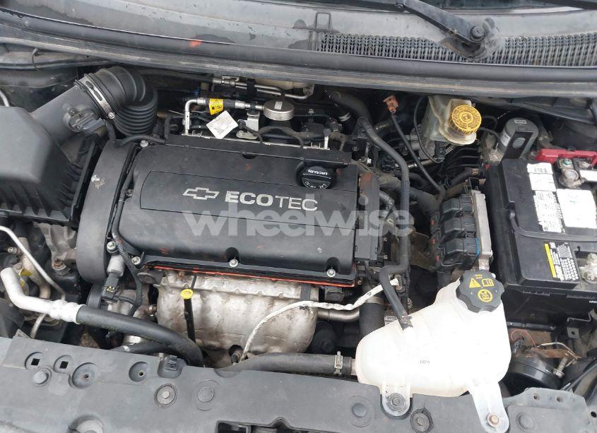 Photo 10 of 2014 Chevrolet Sonic LT AUTO (VIN 1G1JC6SH8E4229617)