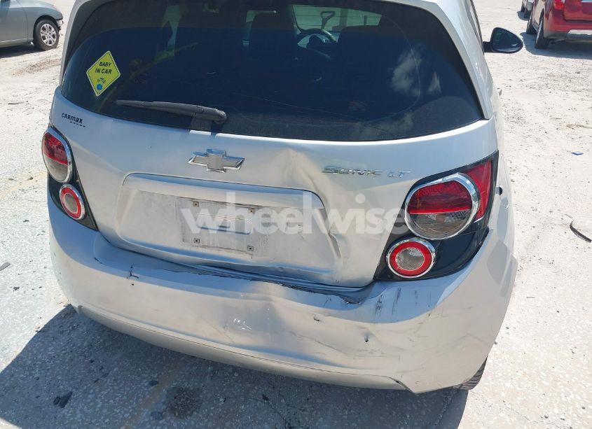 Photo 13 of 2014 Chevrolet Sonic LT AUTO (VIN 1G1JC6SH8E4235238)