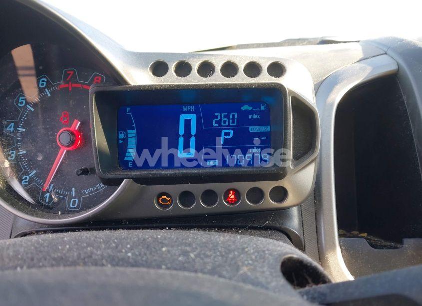 Photo 7 of 2016 Chevrolet Sonic LT AUTO (VIN 1G1JC6SH8G4146885)