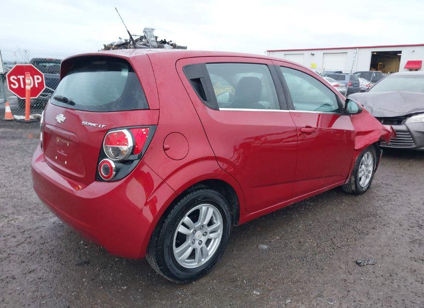 Photo 4 of 2012 Chevrolet Sonic 2LT (VIN 1G1JC6SH9C4125750)
