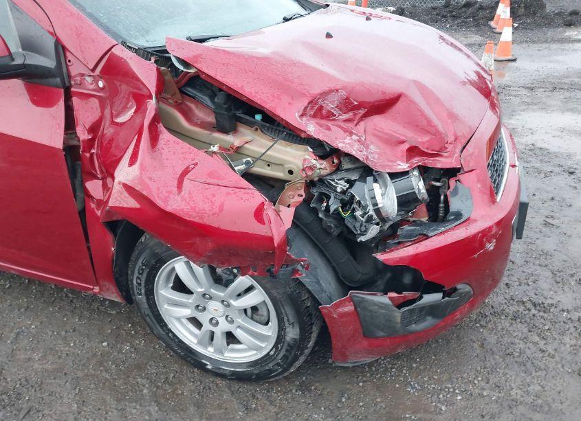 Photo 6 of 2012 Chevrolet Sonic 2LT (VIN 1G1JC6SH9C4125750)