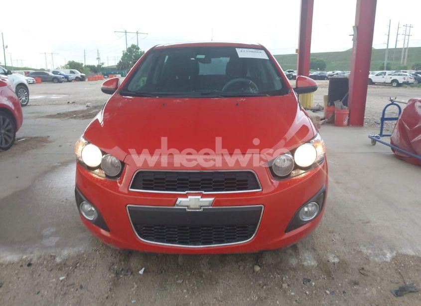 Photo 13 of 2013 Chevrolet Sonic LT AUTO (VIN 1G1JC6SH9D4191653)