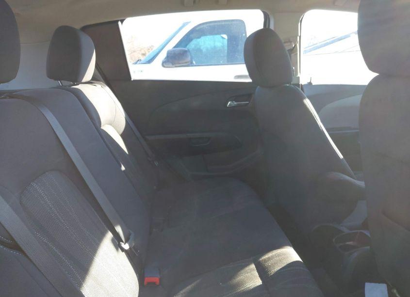 Photo 8 of 2014 Chevrolet Sonic LT AUTO (VIN 1G1JC6SH9E4192741)