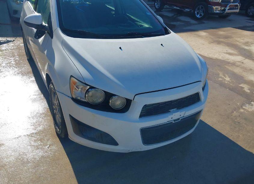 Photo 6 of 2014 Chevrolet Sonic LT AUTO (VIN 1G1JC6SH9E4226953)