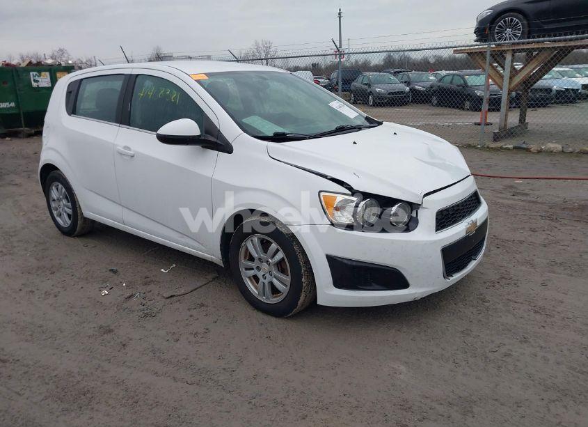 2016 Chevrolet Sonic LT AUTO (VIN 1G1JC6SH9G4124863) main photo