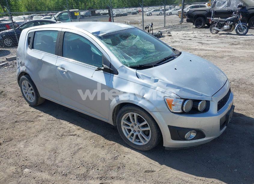 2012 Chevrolet Sonic 2LT (VIN 1G1JC6SHXC4126065) main photo