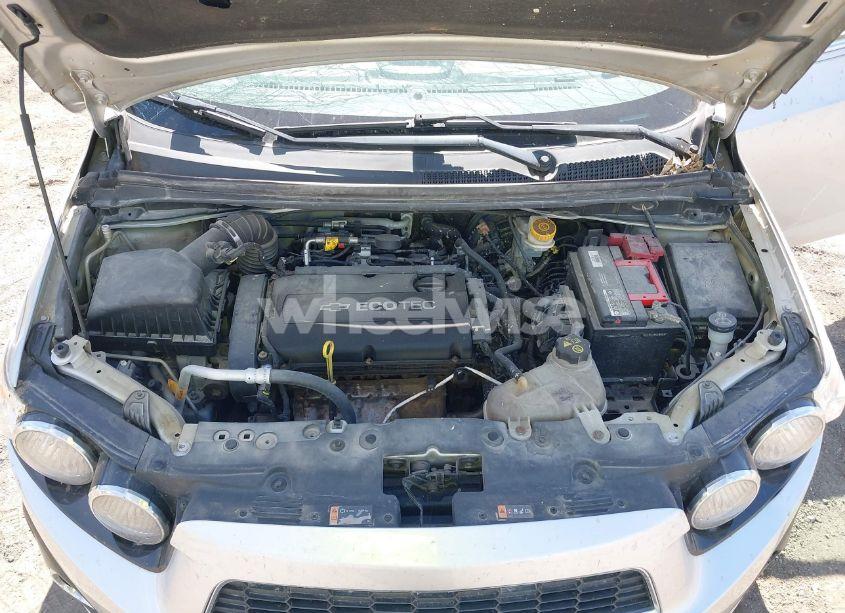 Photo 10 of 2012 Chevrolet Sonic 2LT (VIN 1G1JC6SHXC4126065)