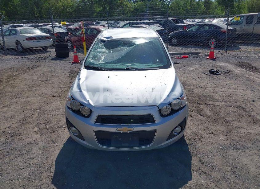 Photo 13 of 2012 Chevrolet Sonic 2LT (VIN 1G1JC6SHXC4126065)