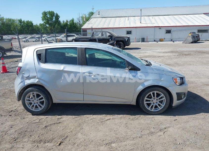 Photo 14 of 2012 Chevrolet Sonic 2LT (VIN 1G1JC6SHXC4126065)