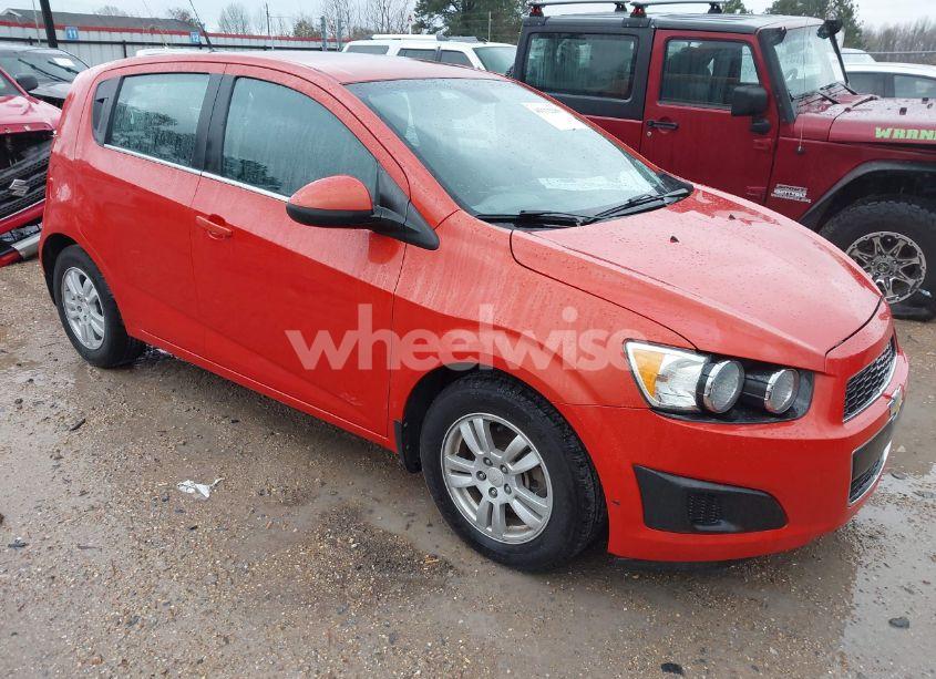 2013 Chevrolet Sonic LT AUTO (VIN 1G1JC6SHXD4139822) main photo