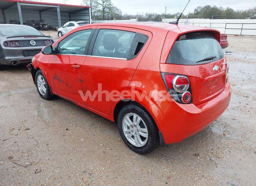 Photo 3 of 2013 Chevrolet Sonic LT AUTO (VIN 1G1JC6SHXD4139822)