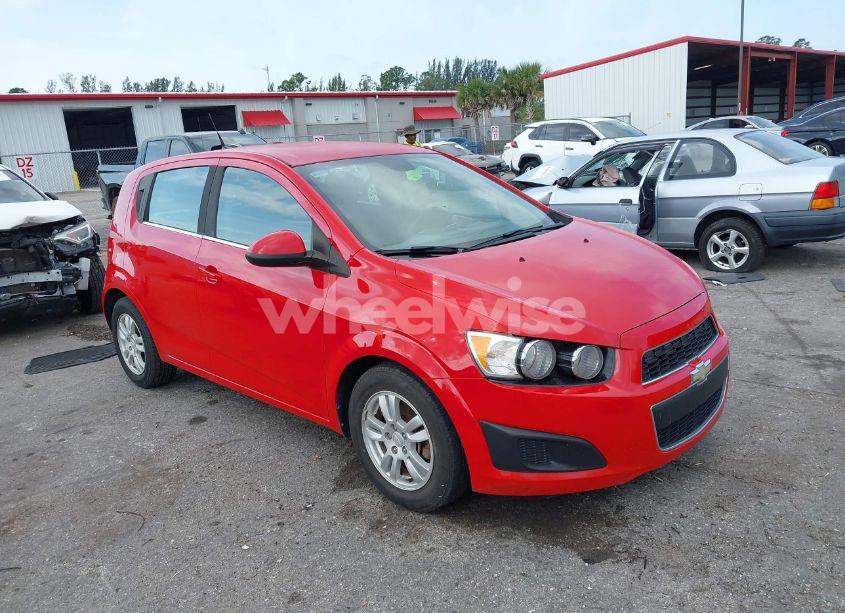 2013 Chevrolet Sonic LT AUTO (VIN 1G1JC6SHXD4172738) main photo