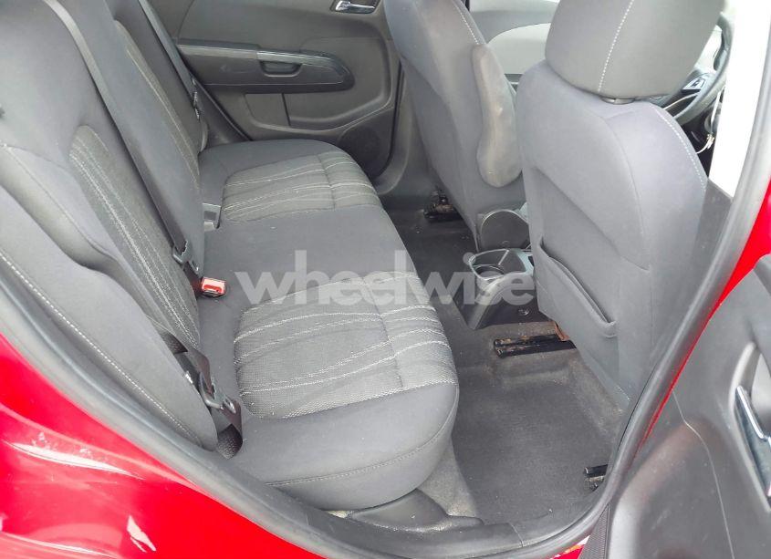 Photo 8 of 2013 Chevrolet Sonic LT AUTO (VIN 1G1JC6SHXD4172738)