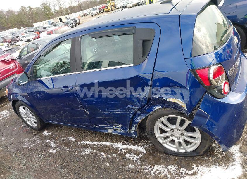 Photo 14 of 2014 Chevrolet Sonic LT AUTO (VIN 1G1JC6SHXE4151759)