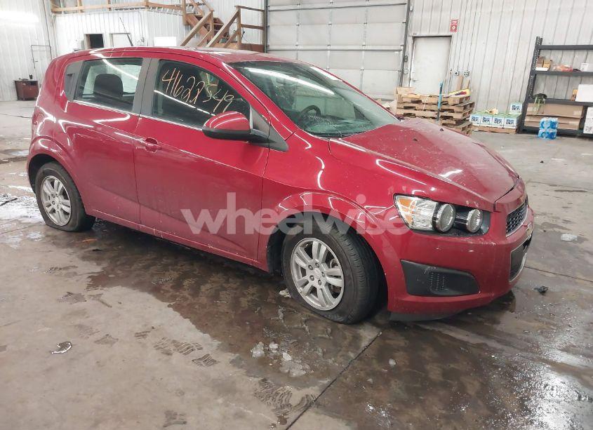 2014 Chevrolet Sonic LT AUTO (VIN 1G1JC6SHXE4212589) main photo