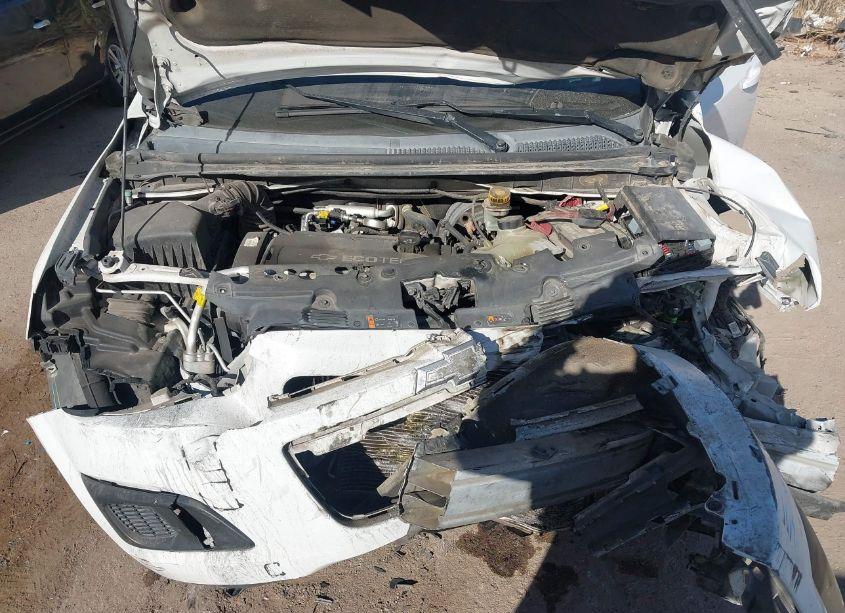 Photo 10 of 2015 Chevrolet Sonic LT AUTO (VIN 1G1JC6SHXF4196122)