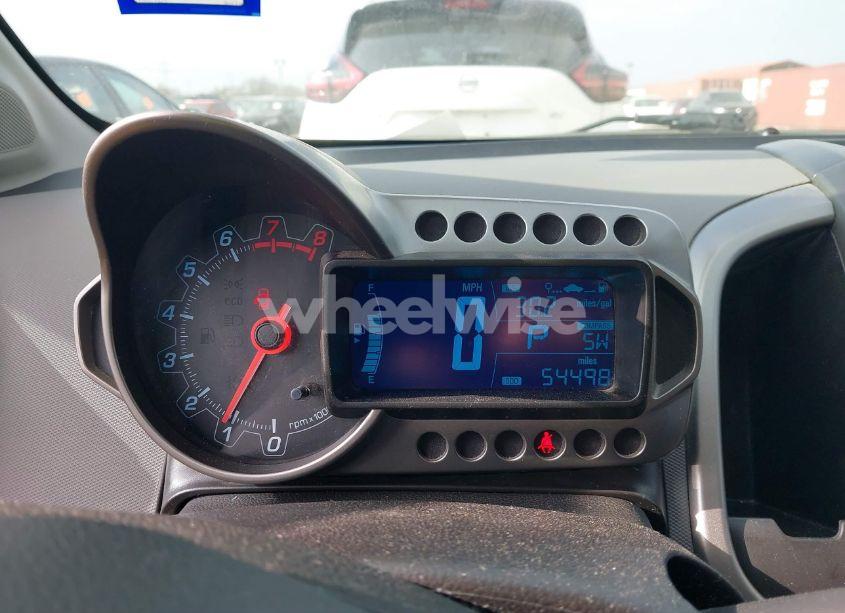 Photo 7 of 2016 Chevrolet Sonic LT AUTO (VIN 1G1JC6SHXG4122619)