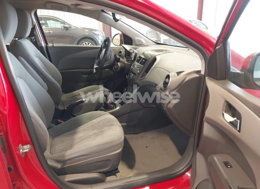Photo 5 of 2012 Chevrolet Sonic 1LT (VIN 1G1JD5SB0C4223455)