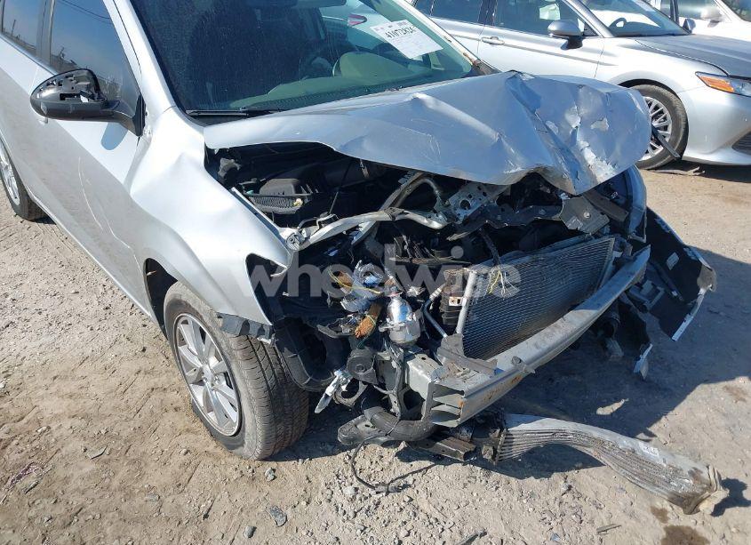 Photo 6 of 2018 Chevrolet Sonic LT AUTO (VIN 1G1JD5SB0J4103507)