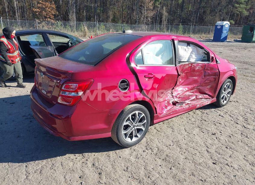 Photo 4 of 2019 Chevrolet Sonic LT AUTO (VIN 1G1JD5SB0K4115108)