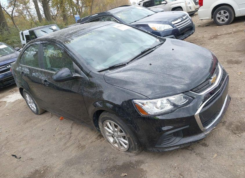 2020 Chevrolet Sonic FWD LT (VIN 1G1JD5SB0L4141113) main photo