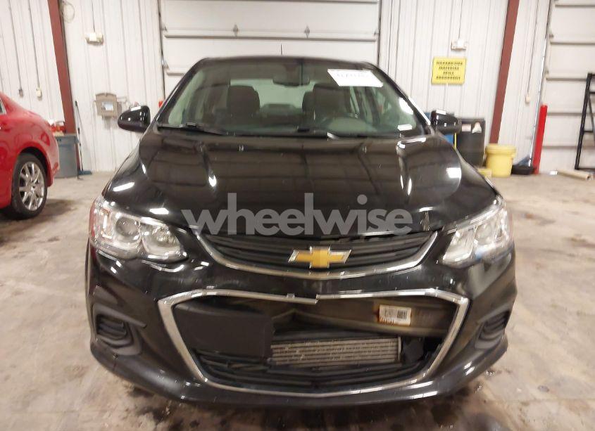 Photo 13 of 2018 Chevrolet Sonic LT AUTO (VIN 1G1JD5SB1J4103385)