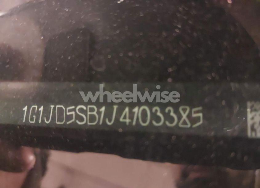 Photo 9 of 2018 Chevrolet Sonic LT AUTO (VIN 1G1JD5SB1J4103385)