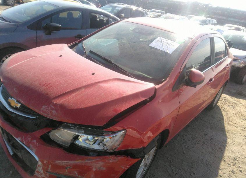 Photo 2 of 2019 Chevrolet Sonic LT AUTO (VIN 1G1JD5SB1K4112122)