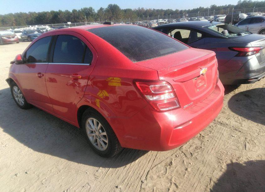 Photo 3 of 2019 Chevrolet Sonic LT AUTO (VIN 1G1JD5SB1K4112122)